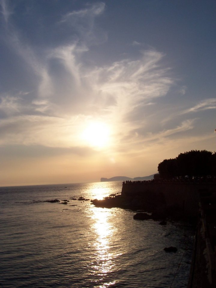 Tramonto sul promontorio di nikokvfrmoto