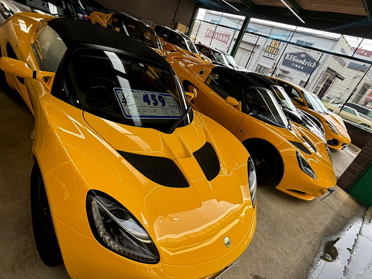 エキシージのCUP260・西成区・CTロータスカレンダー・曇り空と愛車・庭Tuneに関するカスタム事例の投稿画像10枚目