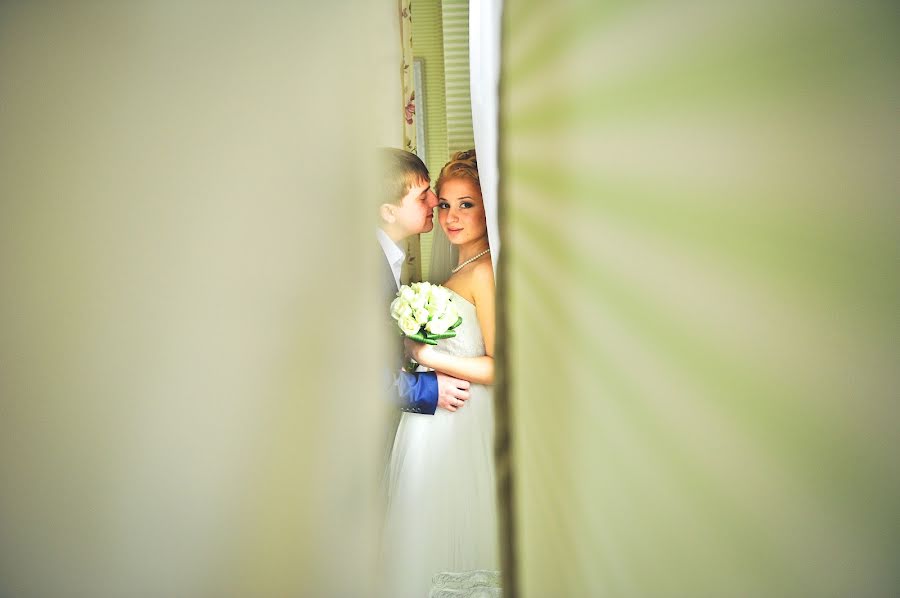 Fotografo di matrimoni Anton Kadkin (antonkadkin). Foto del 16 aprile 2015