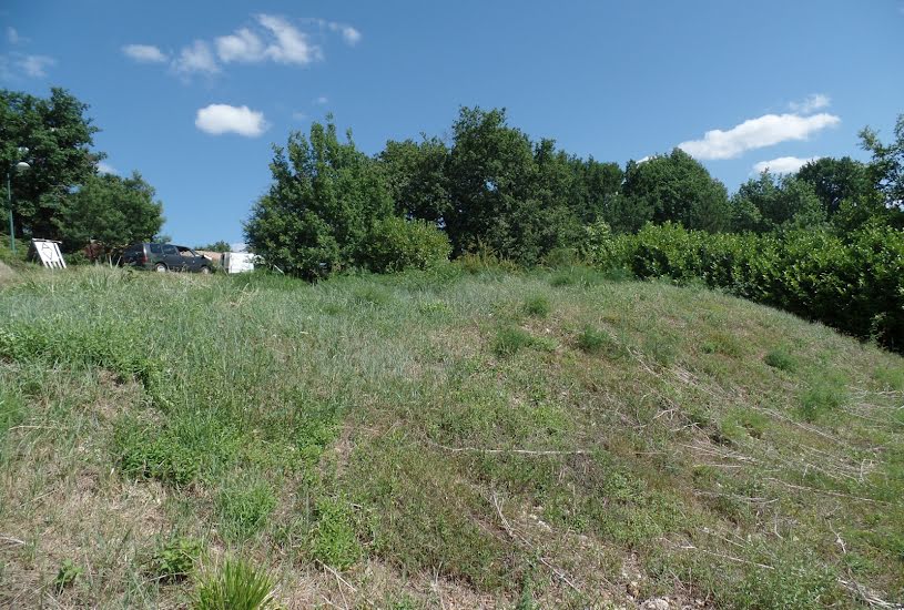  Vente Terrain à bâtir - 687m² à Puy-l'Évêque (46700) 