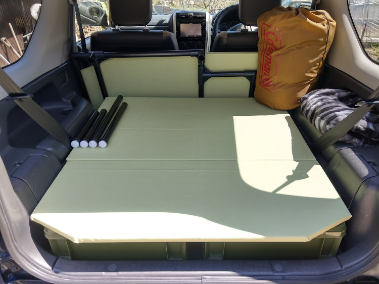 ジムニーのジムニーJB23・DIY・ベッドキット・旅行行きたいに関するカスタム事例の投稿画像1枚目