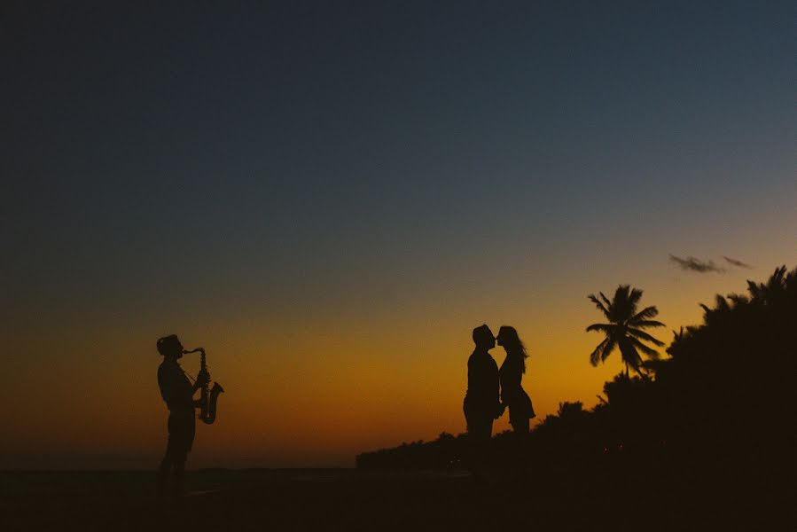 Wedding photographer Tati Piovacari (tatipio). Photo of 23 December 2019