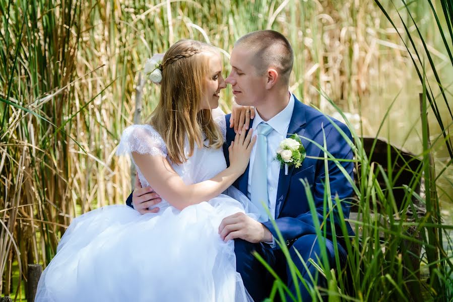 Fotógrafo de casamento Ördög Mariann (ordogmariann). Foto de 21 de outubro 2017