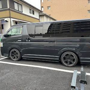 ハイエースバン TRH200V