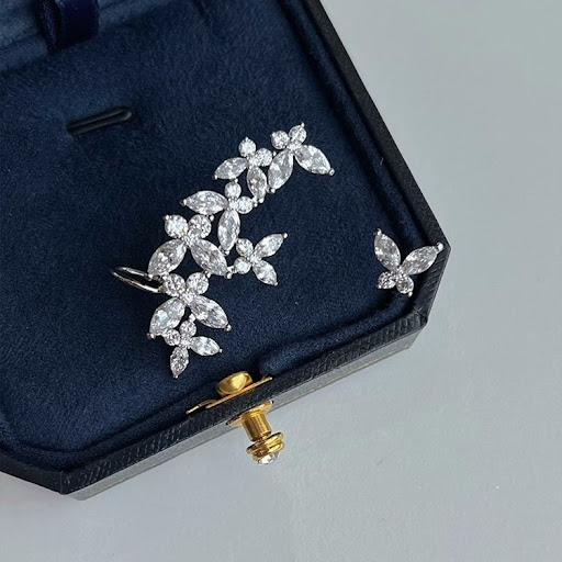 Title 5, Types A & B Asymmetric Elegant Finely Inlaid St...