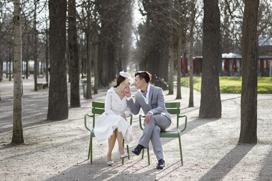 Fotógrafo de casamento Vadim Kochetov (nicepicparis). Foto de 27 de fevereiro 2020