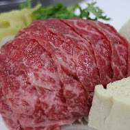 新園牛肉爐(和生店)