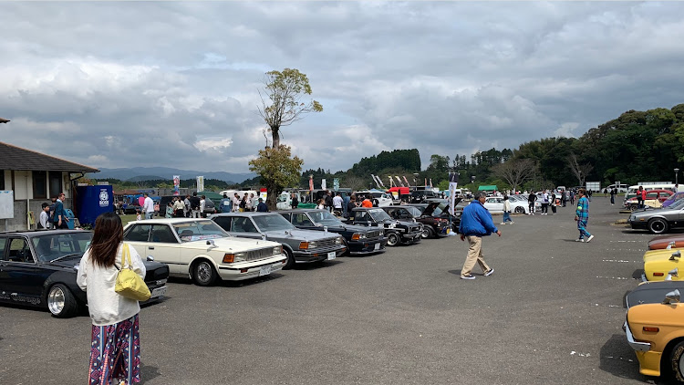 グロリアのイベント参加・ドライブ・旧車に関するカスタム事例の投稿画像1枚目