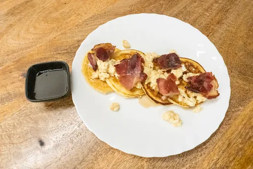 Bacon & Egg Pancake