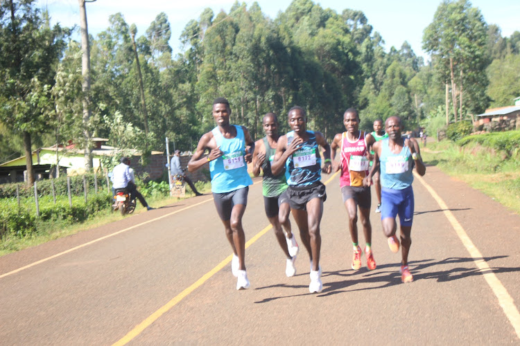 Athletes in action during the Nyamira Nortn 10kms race which was part of the Nyamira Great Run Series