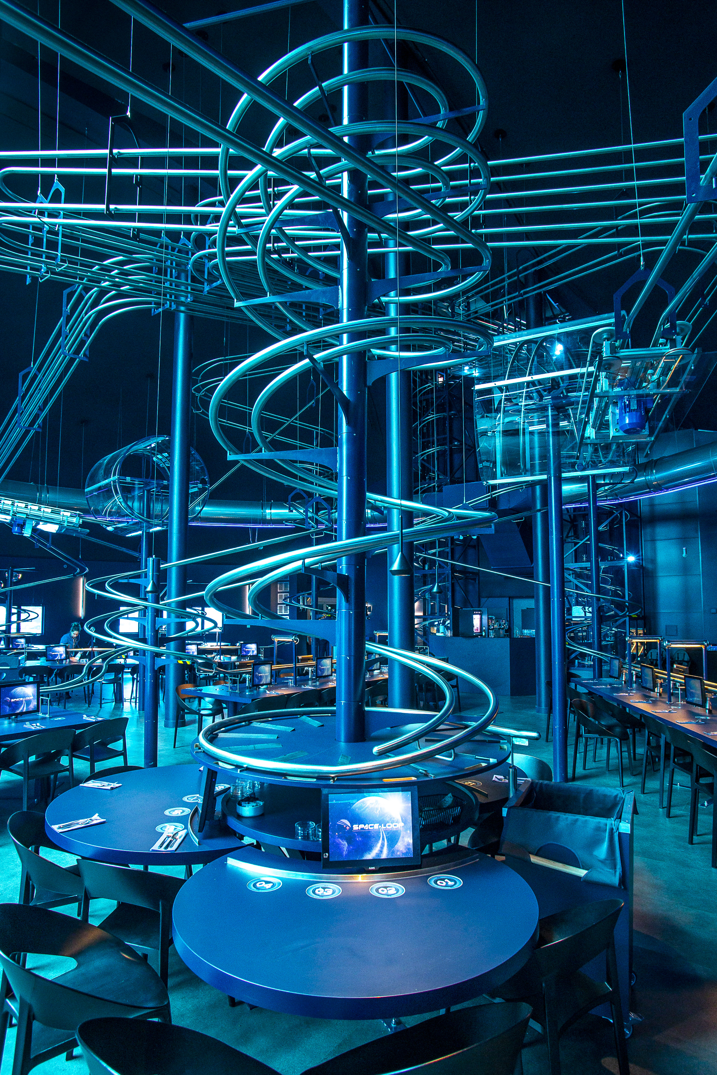 Space Loop Restaurant - Futuroscope