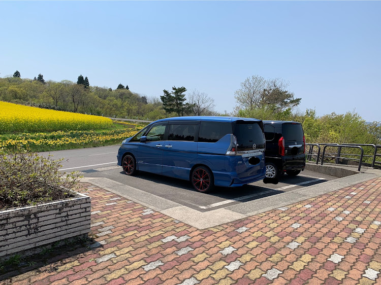 セレナの小千谷市・小千谷山本山高原・お昼ご飯ですに関するカスタム事例の投稿画像3枚目