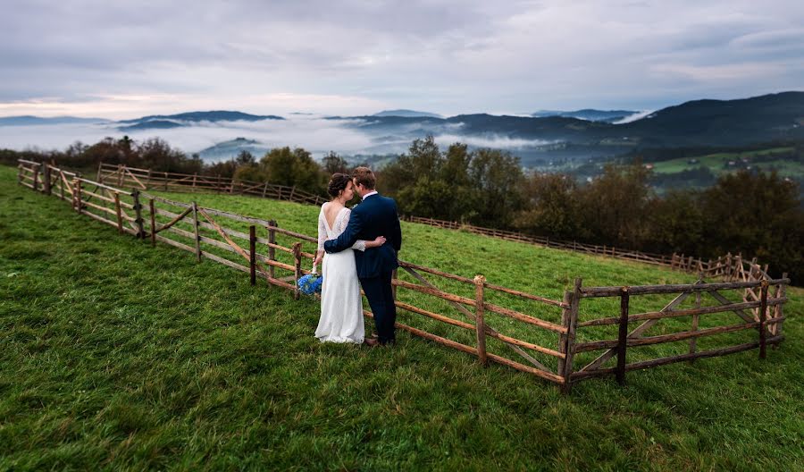 Pulmafotograaf Lukáš Zabystrzan (lukaszabystrz). Foto tehtud 4 oktoober 2020