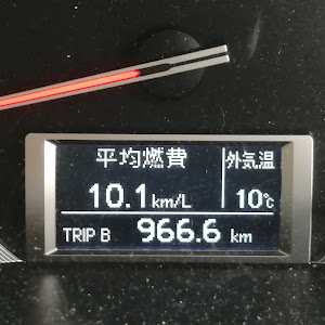 ハイエースバン TRH200V