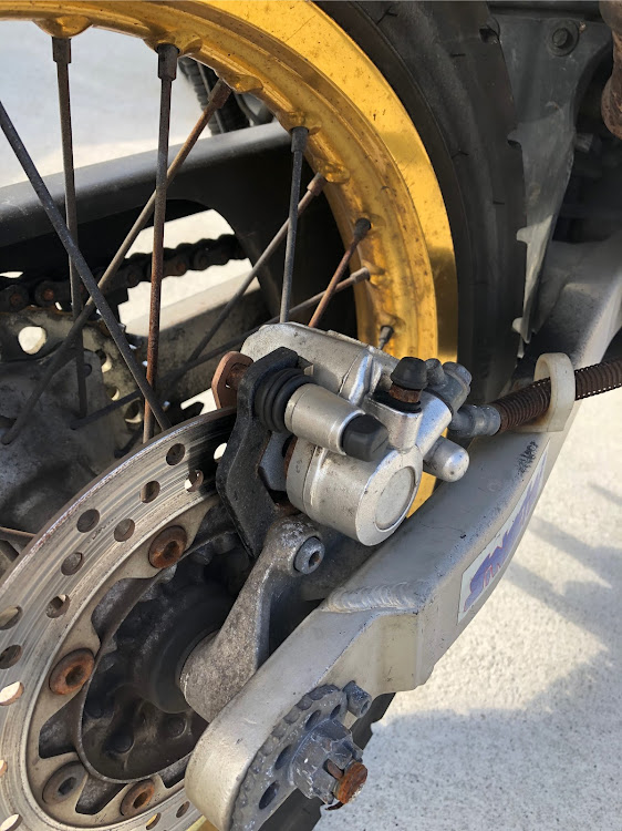suさんが投稿したスーパーシェルパ・kawasaki・kl250・BH5に関するカスタム事例の投稿画像3枚目