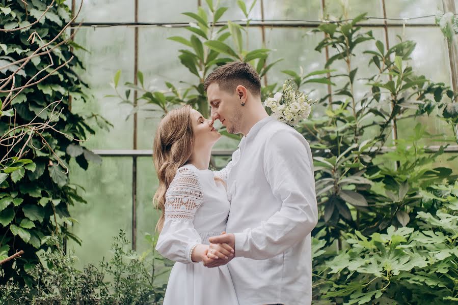 Wedding photographer Lesya Semiyon-Soroka (leo80). Photo of 17 May 2021