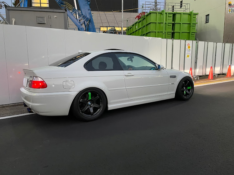 M3 クーペのドライブ・モノクロに関するカスタム事例の投稿画像2枚目