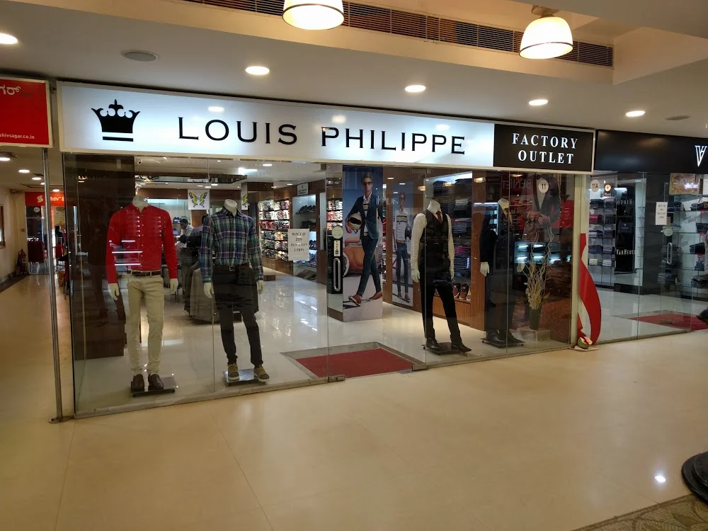 LP - Louis Philippe on X: A good wallet is a combination of style