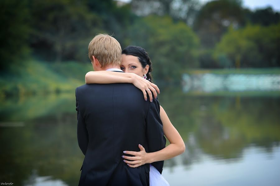 Fotógrafo de casamento Vadim Valendo (opanki). Foto de 25 de novembro 2012