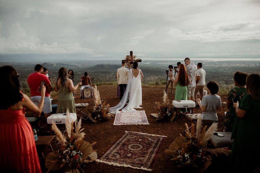 Fotógrafo de casamento Thomas Andrio (yellow). Foto de 21 de dezembro 2022