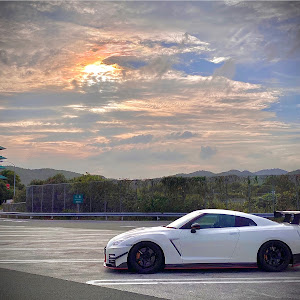 NISSAN GT-R R35