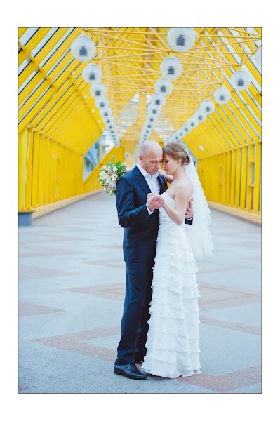 Wedding photographer Yuliya Tabak (julli). Photo of 8 July 2014