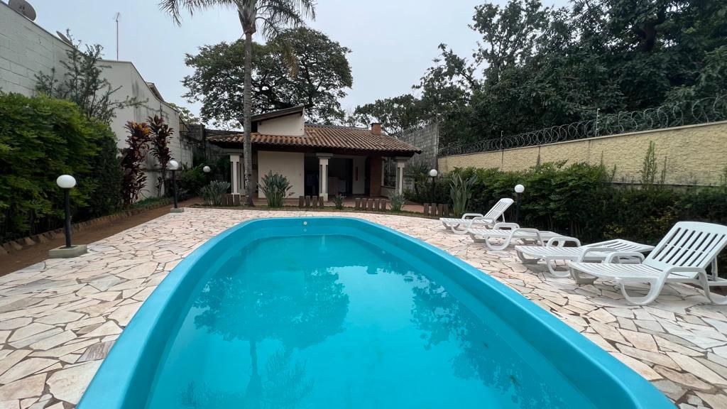 Casa com 3 dormitórios à venda, 57 m² por R$ 360.000,00 - Mercês - Uberaba/MG