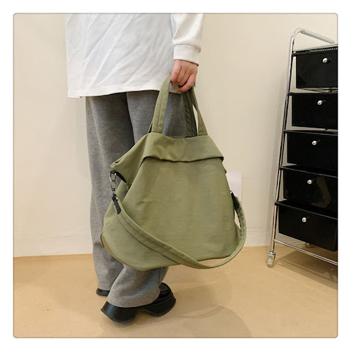 Title 1, Versatile Casual Large Capacity Messenger Bag f...