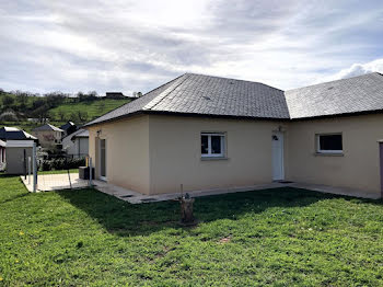 maison à Saint-Christophe-Vallon (12)