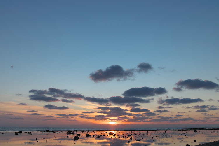 シビックの愛車と夕焼け空・ドライブ・EOS Rに関するカスタム事例の投稿画像3枚目
