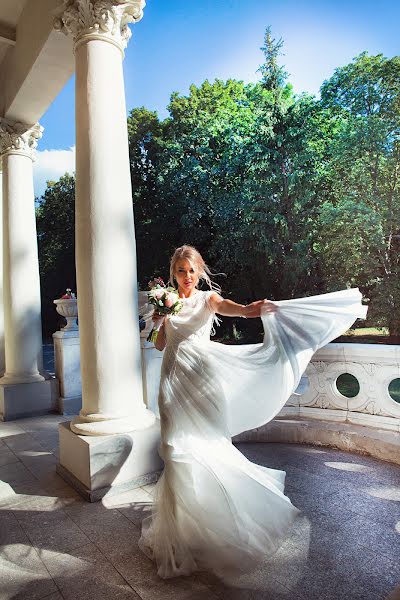 Wedding photographer Viktoriya Kuznecova (vikasmith). Photo of 21 October 2020