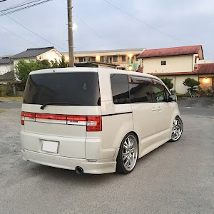 デリカD:5 CV5W