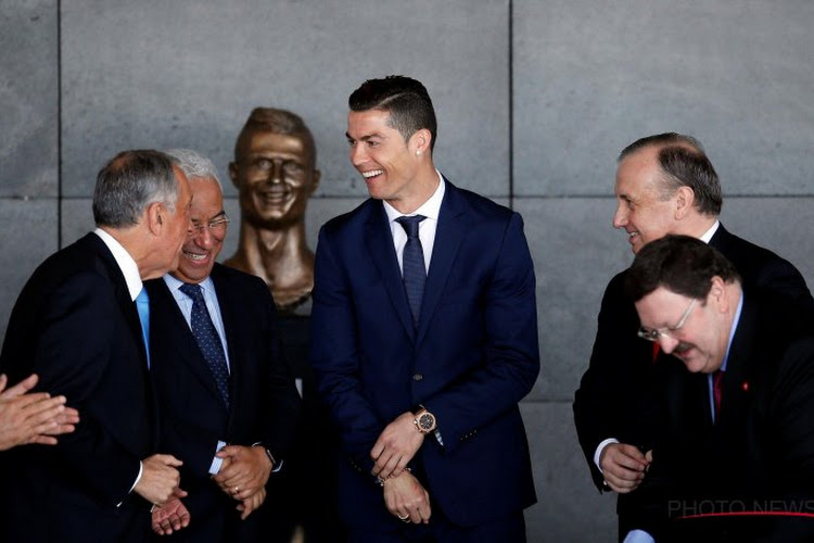 Kunstenaar die bizarre - en lachwekkende - buste van Ronaldo ontwierp, verdedigt zich: "Blij met het resultaat"