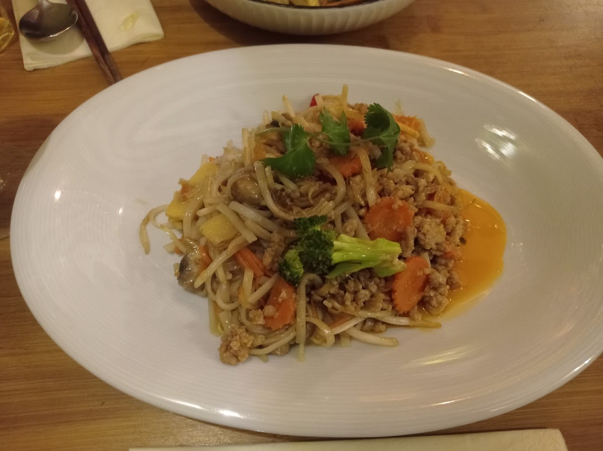 Pad thai