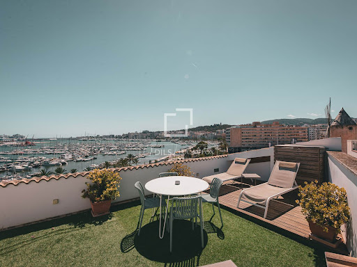 Villa 2