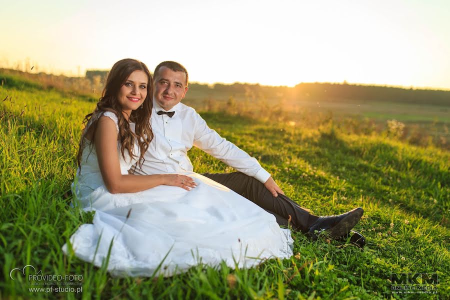 Fotografo di matrimoni Marcin Ausenberg (marcinausenberg). Foto del 8 novembre 2016