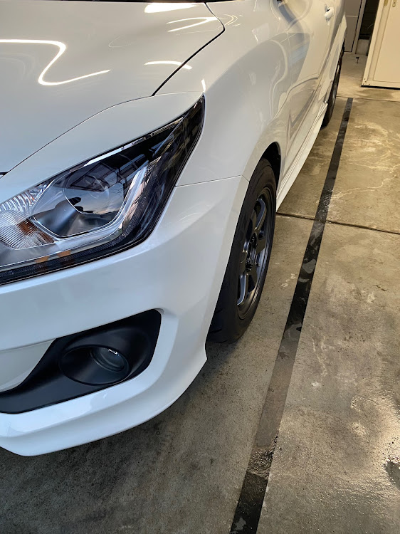 スイフトのスイフトRS・オールスイフトミーティング軽井沢・ワイトレ取り付け・洗車・ツヤツヤボディに関するカスタム事例の投稿画像2枚目