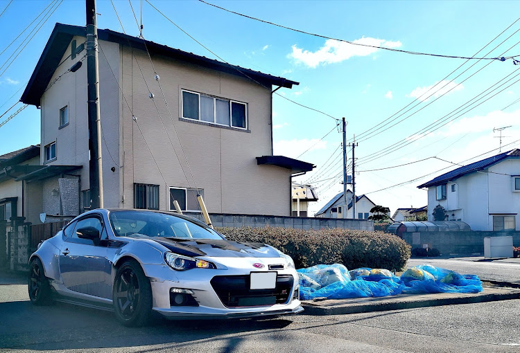 BRZのゴミ出し2020・お尻大好きマン・ASTRO C40 TRコントローラーに関するカスタム事例の投稿画像1枚目