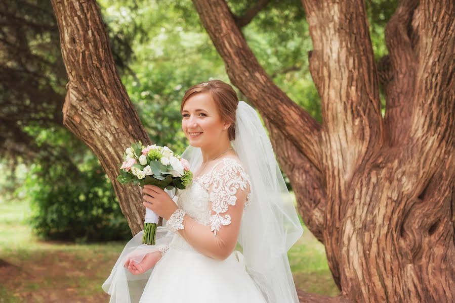 Wedding photographer Nataliya Yakimchuk (natali181). Photo of 13 February 2021