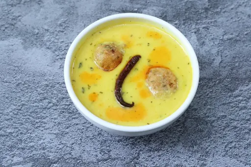 Kadhi Pakora