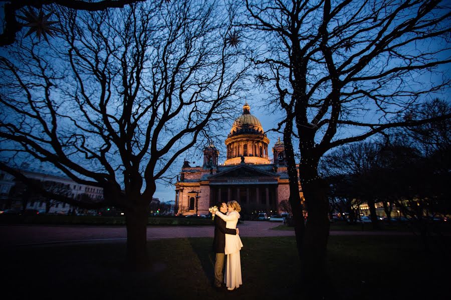 Fotografer pernikahan Lyubov Morozova (lovemorozova). Foto tanggal 1 Mei 2016