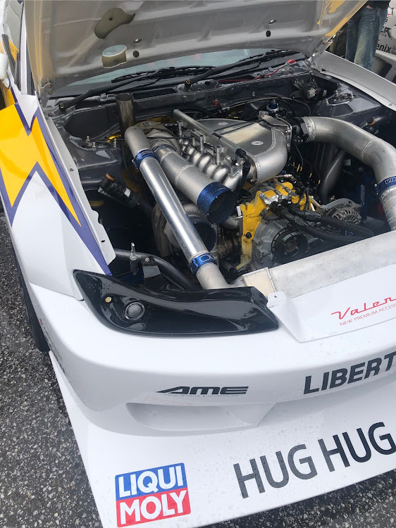 マスタング クーペのLB★WORKS・LBWK・俺たちのモーターショー・奥伊吹モーターパークに関するカスタム事例の投稿画像3枚目