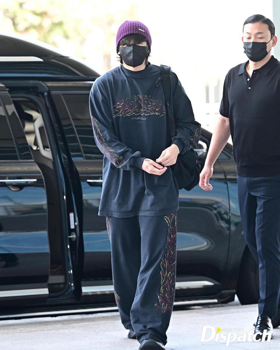 BTS Jungkook's airport fashion timeline, see pics