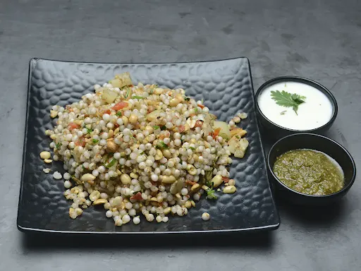 Indori Hot & Sweet Sabudana Khichdi