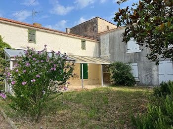 maison à Saint-Pierre-d'Oléron (17)