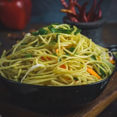 Classic Hakka Noodles