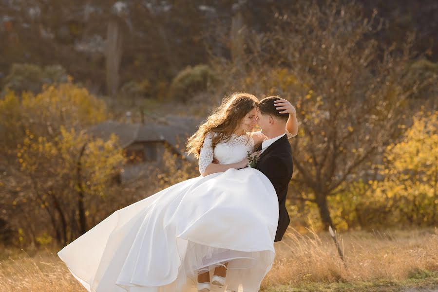 Wedding photographer Oksana Skorpan (oxyc). Photo of 29 March 2019