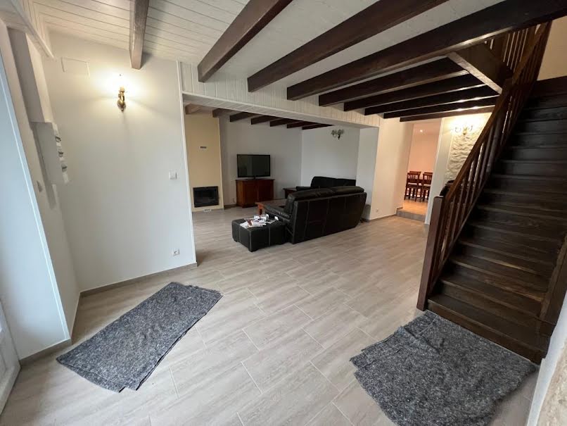 Vente maison 5 pièces 211 m² à Cozes (17120), 528 550 €