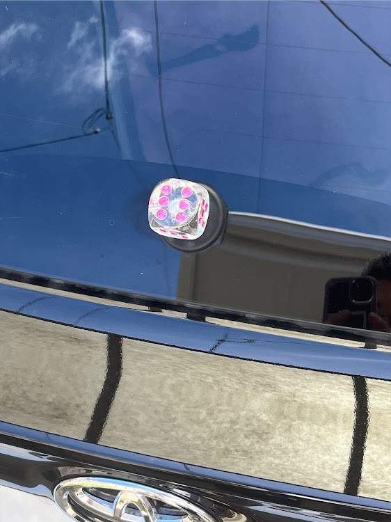 ヤリスの７月もよろしくお願いいたします・金欠レーシング・DIYに関するカスタム事例の投稿画像2枚目