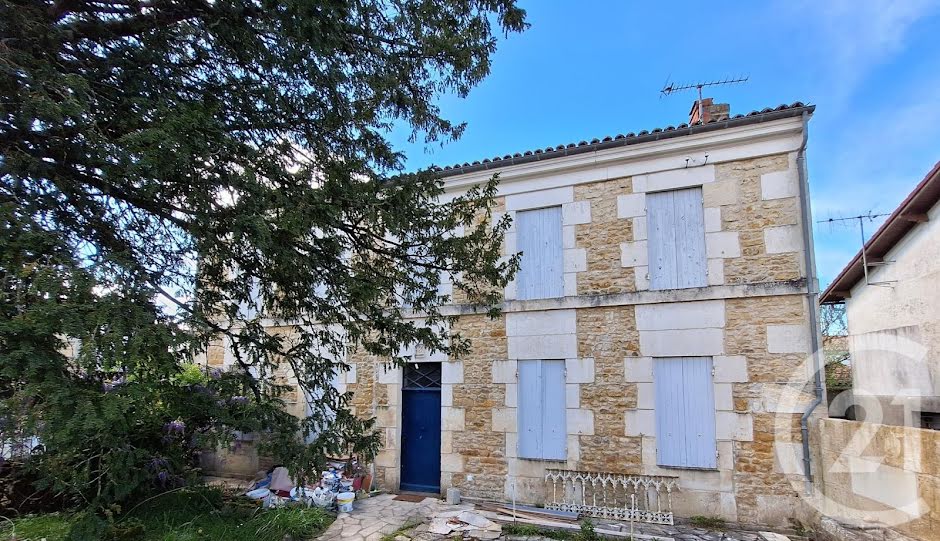 Vente maison 4 pièces 180 m² à Brizambourg (17770), 233 800 €